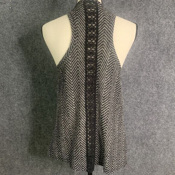 Maurice’s Open Vest Size M Waterfall Chevron Pattern Crochet Lace Boho Festival - Picture 7 of 12